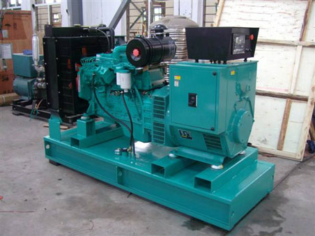 满城200kw康明斯柴油发电机组图片 满城200kw康明斯柴油发电机组图片